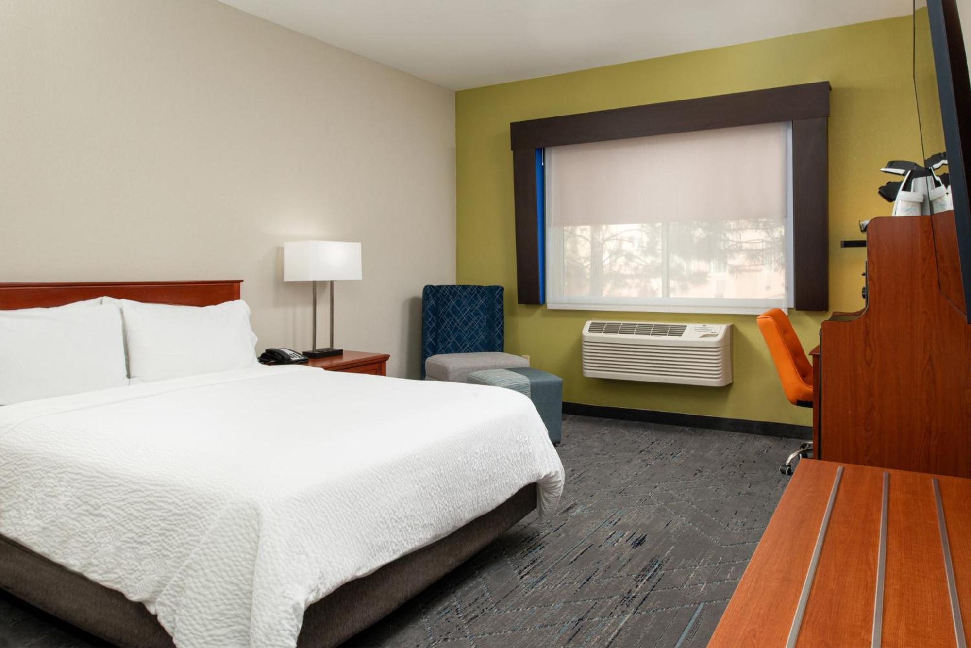 Holiday Inn Express Hotel & Suites Farmington By Ihg Bagian luar foto