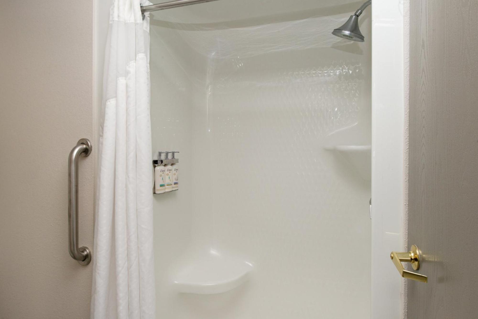 Holiday Inn Express Hotel & Suites Farmington By Ihg Bagian luar foto