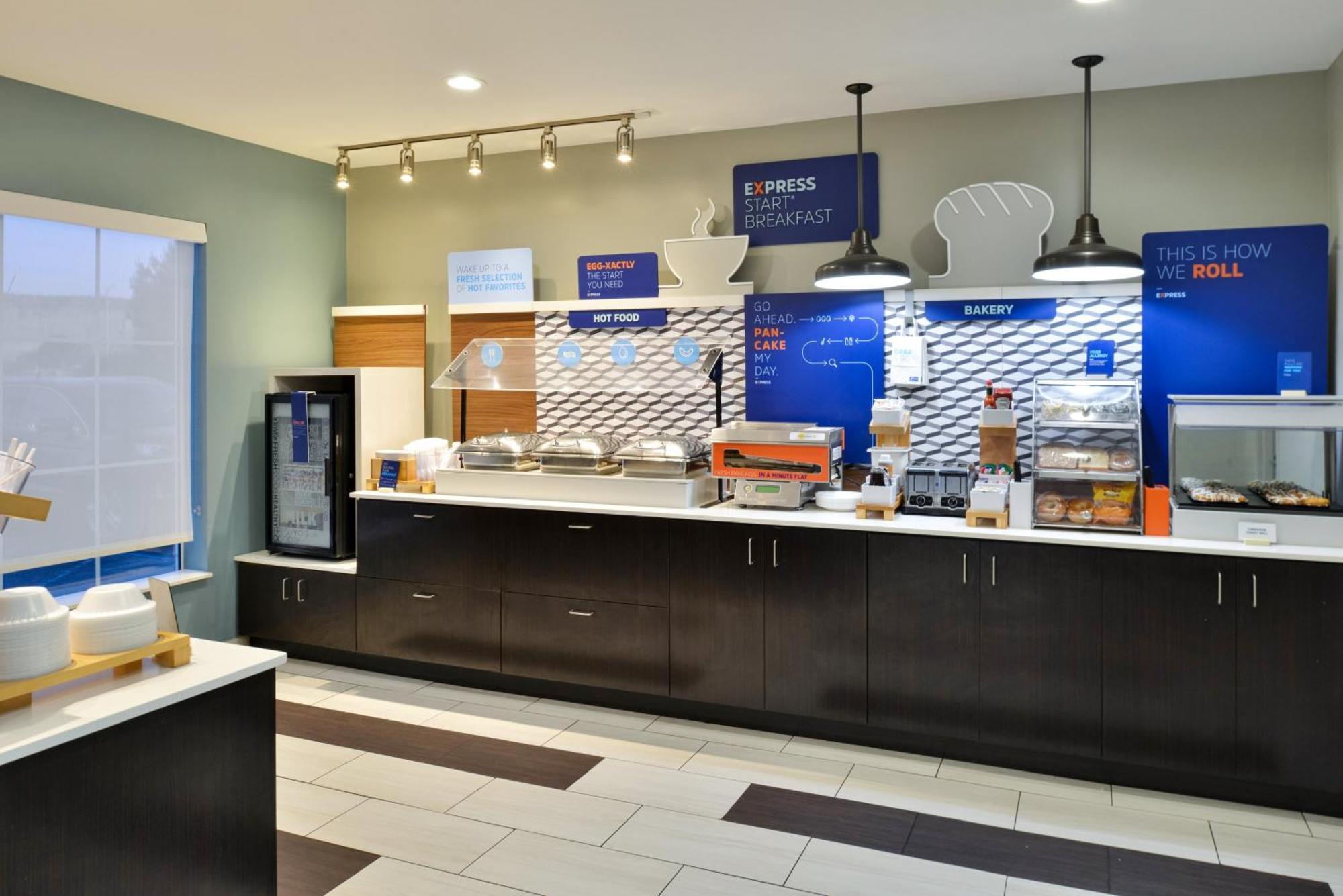 Holiday Inn Express Hotel & Suites Farmington By Ihg Bagian luar foto