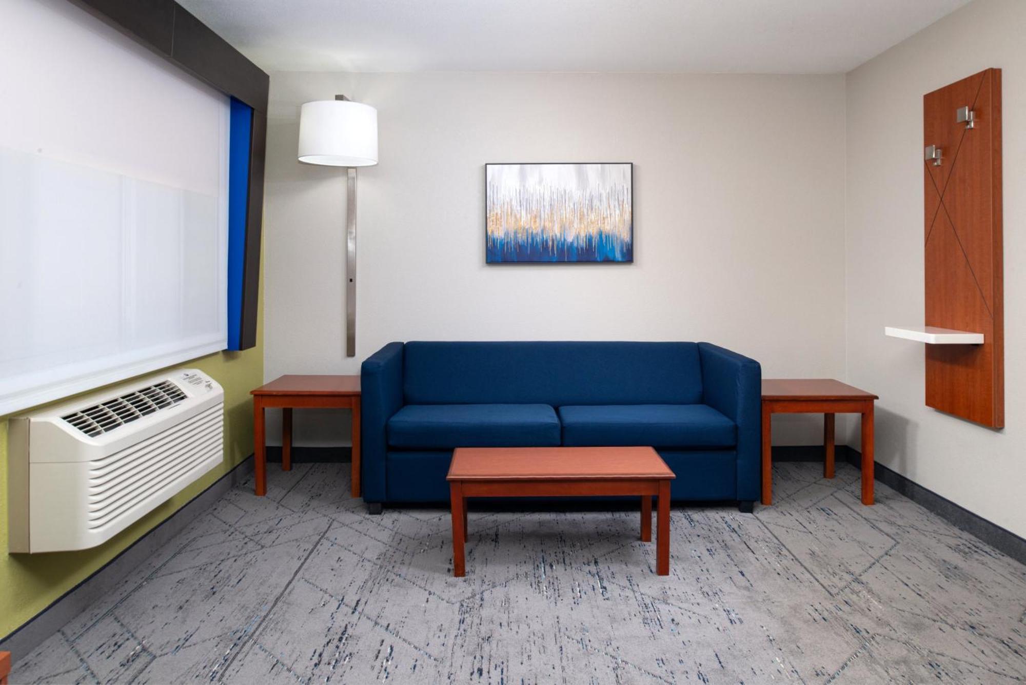 Holiday Inn Express Hotel & Suites Farmington By Ihg Bagian luar foto