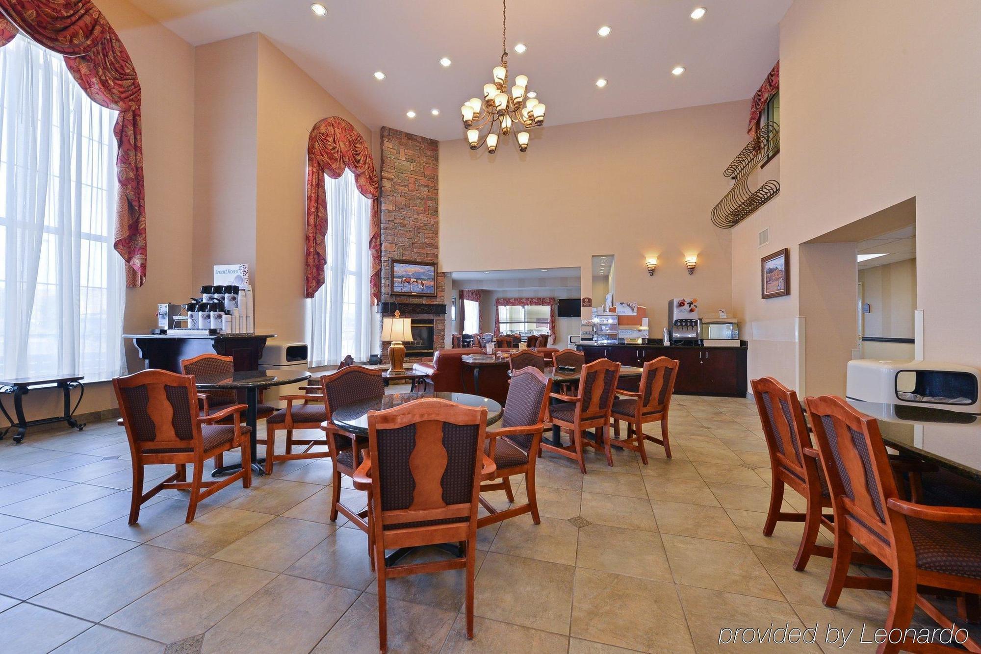 Holiday Inn Express Hotel & Suites Farmington By Ihg Bagian luar foto